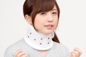 【もしも】人類全員がコルセットをして生活したら戦争がなくなる説