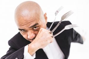 【もしも】人類全員がスキンヘッドになったら髪を伸ばすか